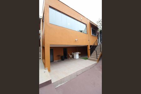 Casa para alugar com 150m², 2 quartos e 3 vagasQuintal