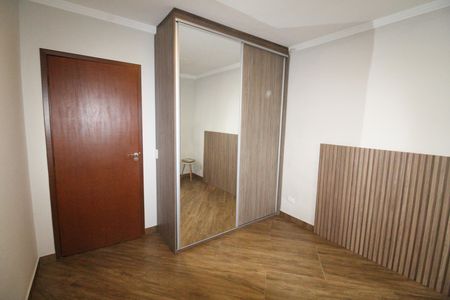 Casa para alugar com 150m², 2 quartos e 3 vagasSuíte