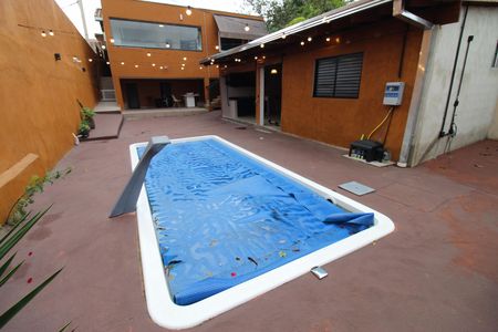 Casa para alugar com 150m², 2 quartos e 3 vagasQuintal