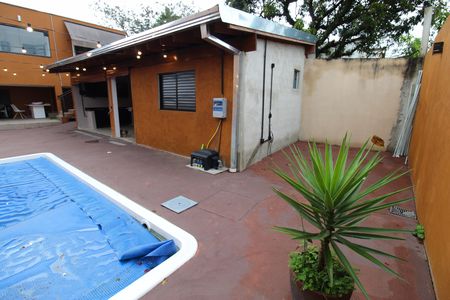 Casa para alugar com 150m², 2 quartos e 3 vagasQuintal
