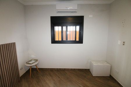 Suíte de casa para alugar com 2 quartos, 150m² em Monte Castelo, São José dos Campos