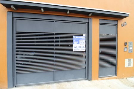 Casa para alugar com 150m², 2 quartos e 3 vagasPlaquinha