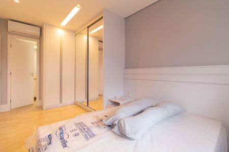 Apartamento para alugar com 75m², 2 quartos e 2 vagasSuíte