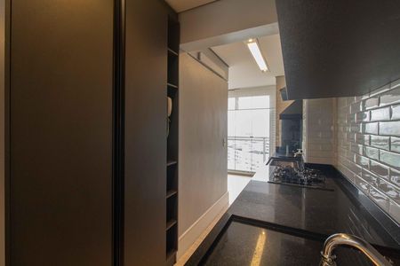 Apartamento para alugar com 75m², 2 quartos e 2 vagasCozinha