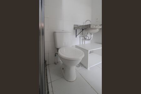 Apartamento para alugar com 70m², 3 quartos e 1 vaga Apartamento para alugar com 70m², 3 quartos e 1 vagaBanheiro da Suíte