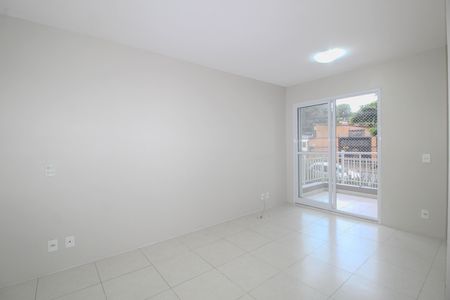 Apartamento para alugar com 70m², 3 quartos e 1 vaga Apartamento para alugar com 70m², 3 quartos e 1 vagaSala