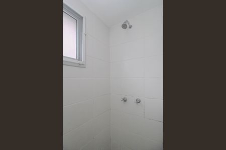 Apartamento para alugar com 70m², 3 quartos e 1 vaga Apartamento para alugar com 70m², 3 quartos e 1 vagaBanheiro da Suíte