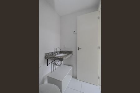 Apartamento para alugar com 70m², 3 quartos e 1 vaga Apartamento para alugar com 70m², 3 quartos e 1 vagaBanheiro da Suíte
