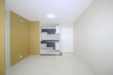 Apartamento para alugar com 70m², 3 quartos e 1 vaga Apartamento para alugar com 70m², 3 quartos e 1 vagaSala