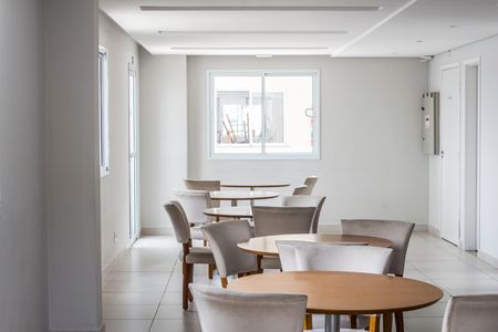 Apartamento para alugar com 46m², 1 quarto e 1 vagaÁrea comum - Salão de festas