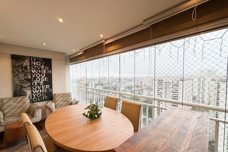Apartamento para alugar com 94m², 3 quartos e 2 vagasSacada