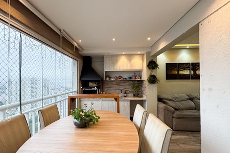 Apartamento para alugar com 94m², 3 quartos e 2 vagasSacada 