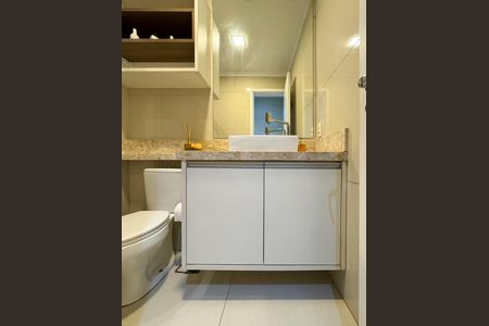 Apartamento para alugar com 94m², 3 quartos e 2 vagasBanheiro Social