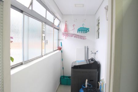 Apartamento à venda com 96m², 2 quartos e 2 vagasÁrea de Serviço