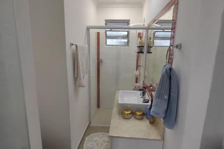 Apartamento à venda com 96m², 2 quartos e 2 vagas Apartamento à venda com 96m², 2 quartos e 2 vagasBanheiro da Suíte