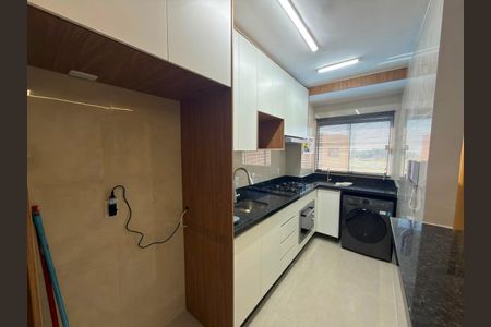 Cozinha  de apartamento para alugar com 3 quartos, 61m² em Qs 3, Brasília