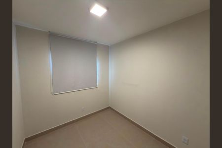Apartamento para alugar com 61m², 3 quartos e 1 vaga Apartamento para alugar com 61m², 3 quartos e 1 vagaQuarto 02