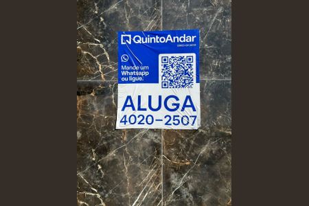 Plaquinha  de apartamento para alugar com 3 quartos, 61m² em Qs 3, Brasília