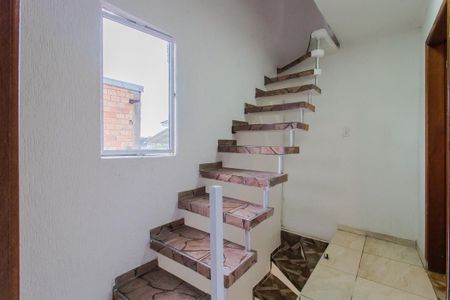 Casa para alugar com 2 quartos, 72m² em Jardim Zaira, Mauá