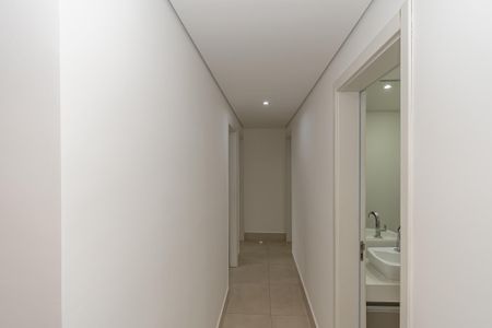 Apartamento para alugar com 108m², 3 quartos e 3 vagasCorredor