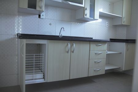 Apartamento para alugar com 153m², 3 quartos e 2 vagasCozinha - Armários
