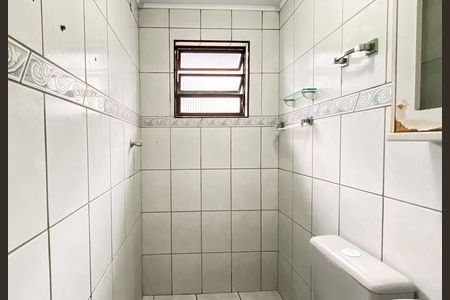 Casa para alugar com 50m², 1 quarto e 2 vagasBanheiro