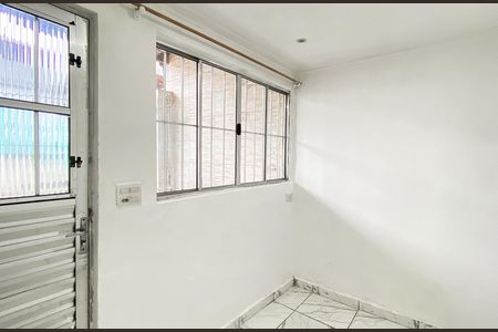 Sala  de casa para alugar com 1 quarto, 50m² em Jardim Fernandes, São Paulo