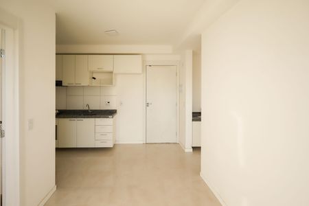 Apartamento para alugar com 38m², 2 quartos e sem vaga Apartamento para alugar com 38m², 2 quartos e sem vagaSala