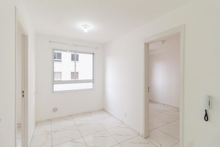 Sala de apartamento para alugar com 2 quartos, 36m² em Chacara Santa Lucia dos Ypes, Carapicuíba