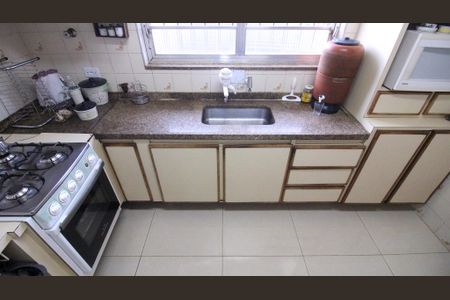 Casa à venda com 125m², 3 quartos e 5 vagas
