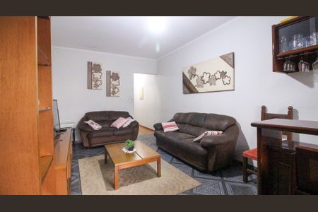 Casa à venda com 125m², 3 quartos e 5 vagas