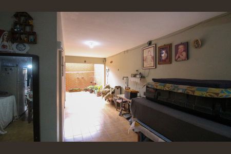 Casa à venda com 125m², 3 quartos e 5 vagas