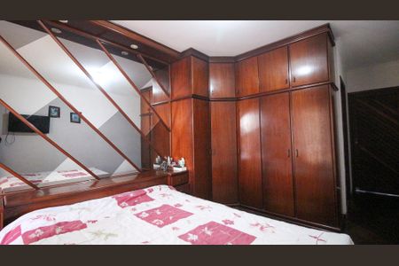 Casa à venda com 125m², 3 quartos e 5 vagas