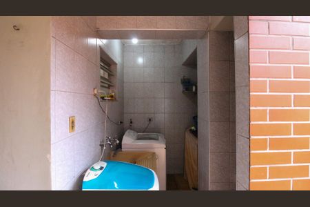 Casa à venda com 125m², 3 quartos e 5 vagas