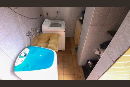 Casa à venda com 125m², 3 quartos e 5 vagas
