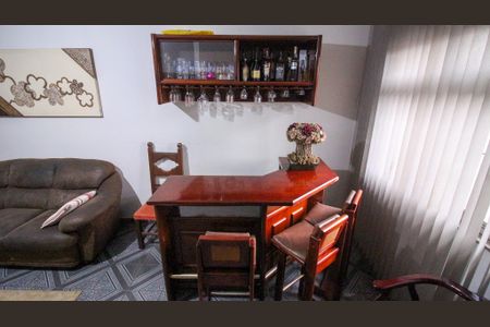 Casa à venda com 125m², 3 quartos e 5 vagas
