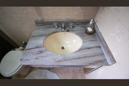 Casa à venda com 125m², 3 quartos e 5 vagas