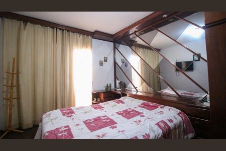Casa à venda com 125m², 3 quartos e 5 vagas