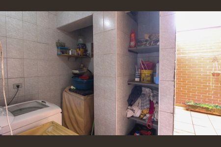 Casa à venda com 125m², 3 quartos e 5 vagas