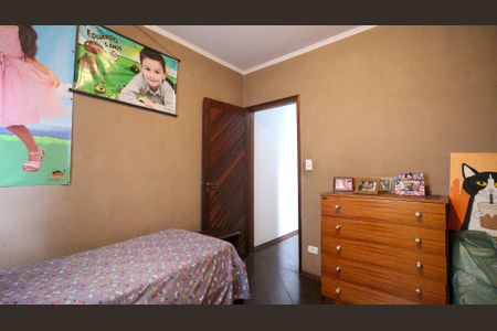Casa à venda com 125m², 3 quartos e 5 vagas