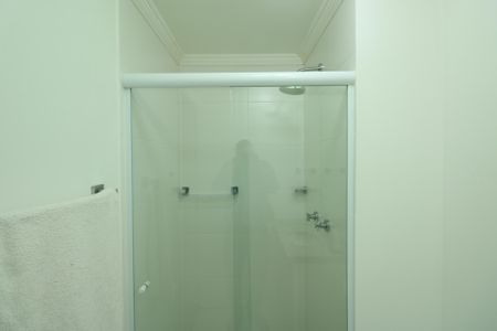 Apartamento à venda com 68m², 2 quartos e 1 vaga Apartamento à venda com 68m², 2 quartos e 1 vagaBanheiro Social