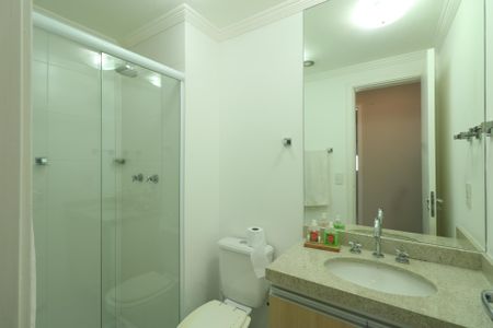 Apartamento à venda com 68m², 2 quartos e 1 vaga Apartamento à venda com 68m², 2 quartos e 1 vagaBanheiro Social