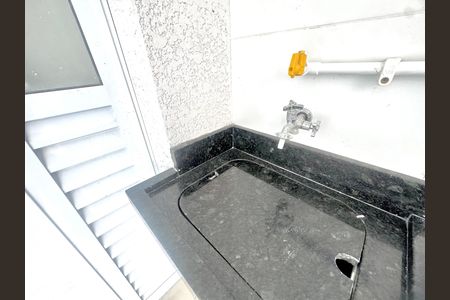 Apartamento à venda com 44m², 2 quartos e 1 vaga Apartamento à venda com 44m², 2 quartos e 1 vagaÁrea de Serviço
