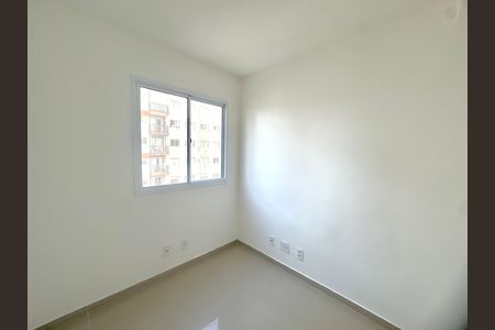 Apartamento à venda com 44m², 2 quartos e 1 vaga Apartamento à venda com 44m², 2 quartos e 1 vagaSala