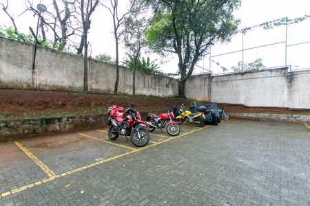 Apartamento para alugar com 48m², 2 quartos e 1 vaga Apartamento para alugar com 48m², 2 quartos e 1 vagaÁrea comum - Garagem