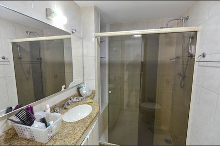 Apartamento à venda com 86m², 3 quartos e 1 vagaBanheiro da Suíte