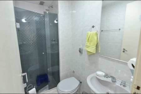 Apartamento à venda com 86m², 3 quartos e 1 vagaBanheiro Social