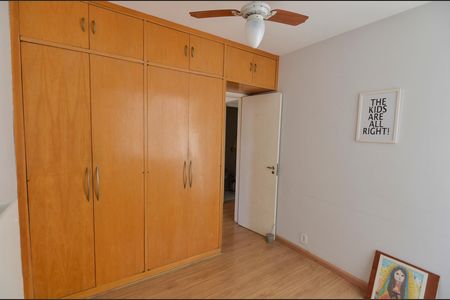 Apartamento à venda com 86m², 3 quartos e 1 vagaQuarto 2