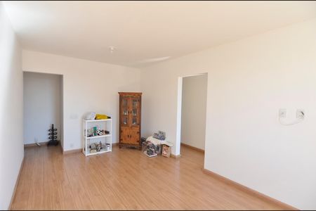 Apartamento à venda com 86m², 3 quartos e 1 vagaSala