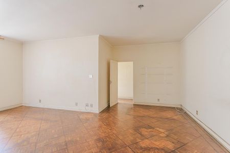 Apartamento à venda com 156m², 3 quartos e sem vaga Apartamento à venda com 156m², 3 quartos e sem vagaSala